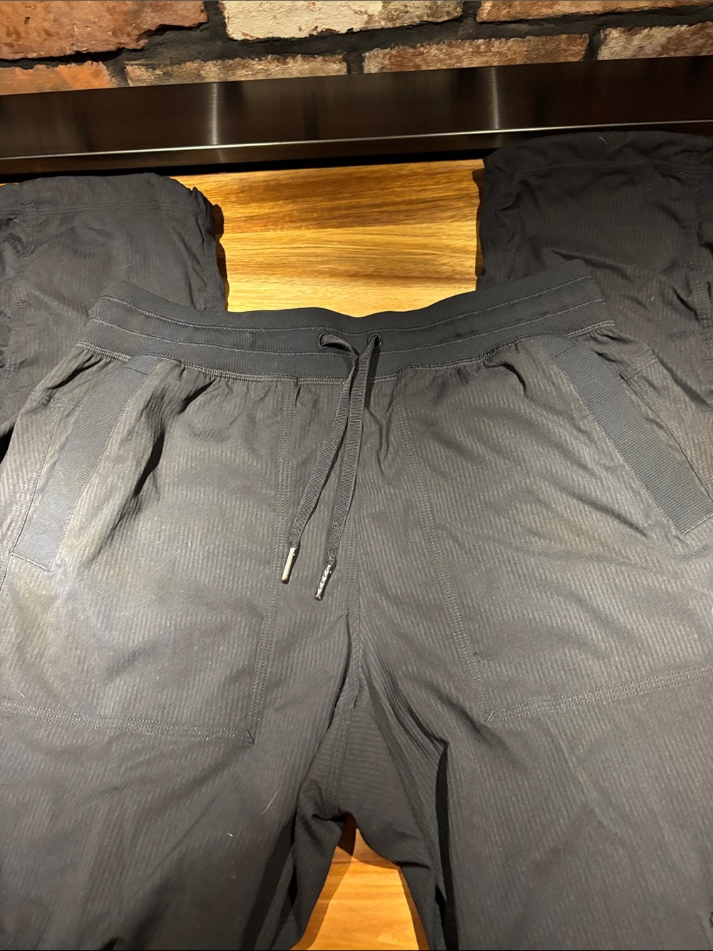 Women’s Lululemon dance studio  Cargo Jogger Pants boot cut